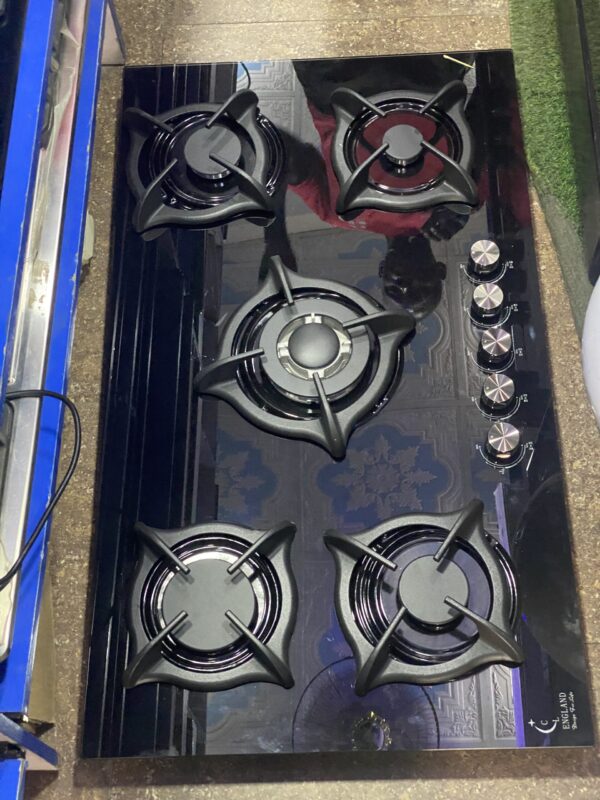 5 burner built in gas hob with 8mm tempered glass thickness and auto ignition 